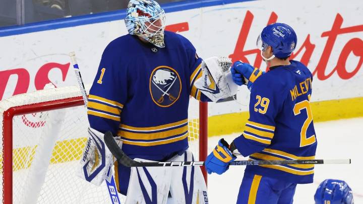 Beck Malenstyn's spectacular goal helps Sabres beat East