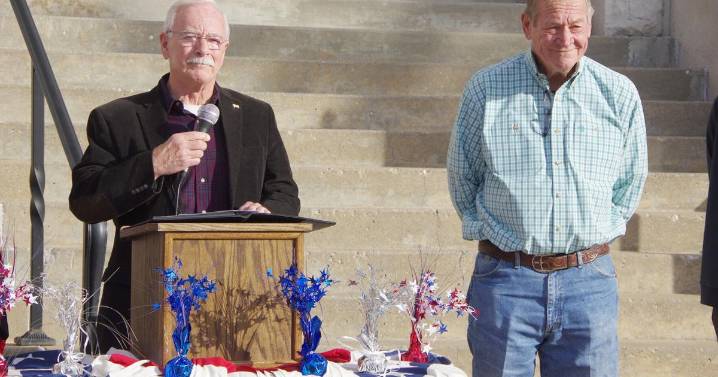 Candidates announcing political runs as 2026 nears