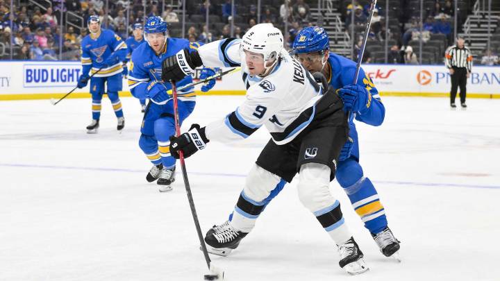 Blues extend classy Clayton Keller gesture before Mammoth clash