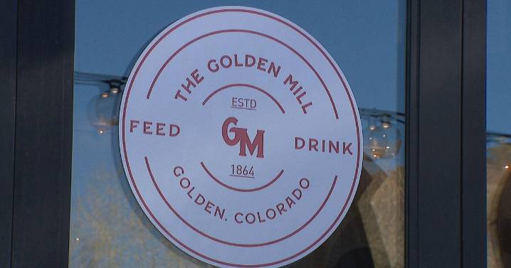 Colorado food hall serves Thanksgiving meals with a Mexican twist