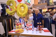 Tienda ‘Metamorfosis’ celebra 30 años de historia en el comercio samario