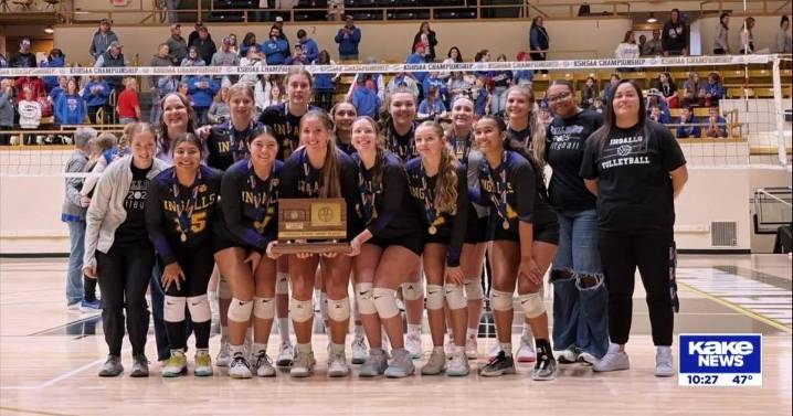 Stein breaks Kansas volleyball record for career kills