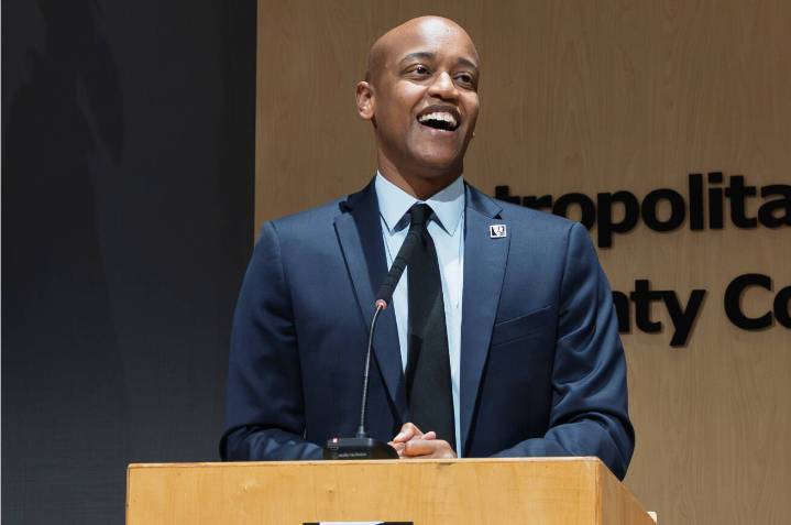 Girmay Zahilay, 38, sworn in as King County executive