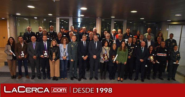 El Gobierno regional ha destinado más de 3,6 millones en ayudas para uniformidad y material de emergencias para Protección Civil desde 2016