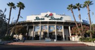Commentary: Shame on UCLA for trying to ditch the iconic Rose Bowl for cash grab at SoFi Stadium