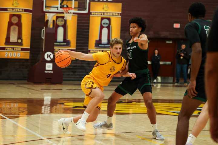 Back like he never left: Siwek off to hot start for UMD