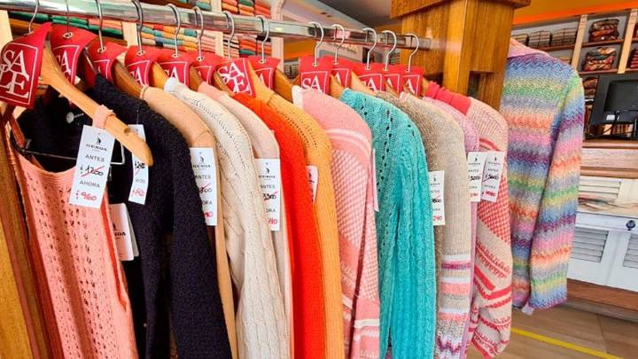 Suspenden a casi 200 trabajadores de la empresa de tejido de punto más importante de Argentina