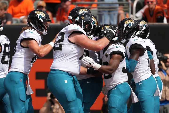 Where to watch Jaguars vs. Texans free live stream today (11/9/25) without Streameast