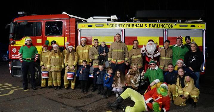 Santa to tour County Durham and Darlington on fire engines