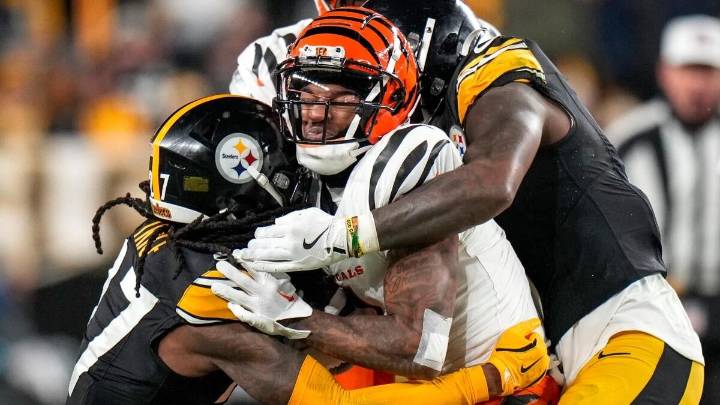 Week 9 NFL score predictions, best bets today: Expert reveals exact picks for every game