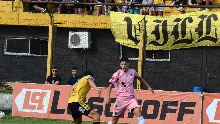 Ya juegan Real Pilar-Flandria, por un lugar en las semis del Reducido
