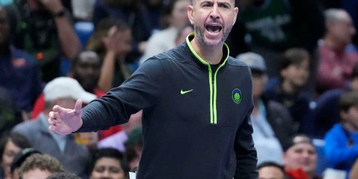 Borrego Ball: Are changes on the fly starting to take hold for the Pelicans?