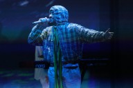 Bad Bunny agranda su huella en los Latin Grammy