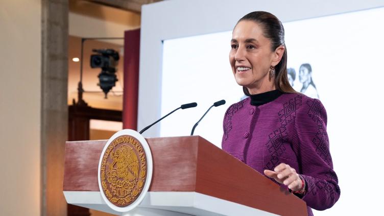 Analiza Sheinbaum celebrar en diciembre los siete años de la 4T