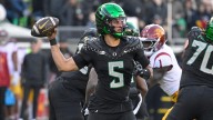 Oregon at Washington odds, picks and predictions