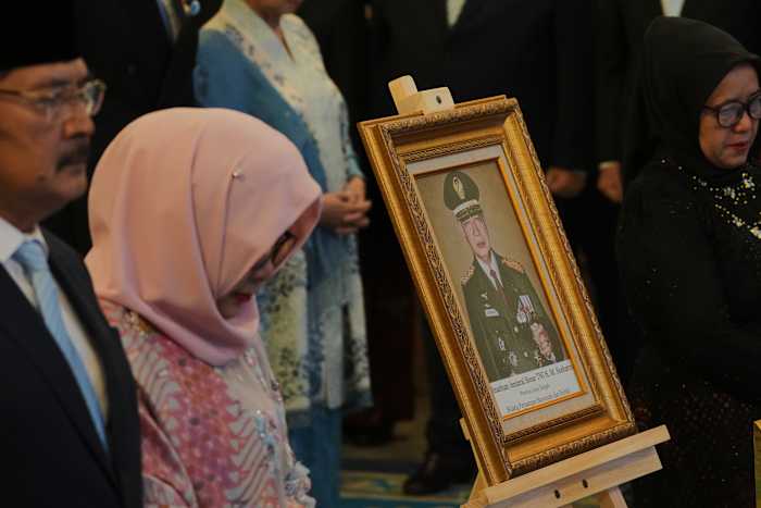Indonesia declares late dictator Suharto a national hero, despite outrage from rights groups
