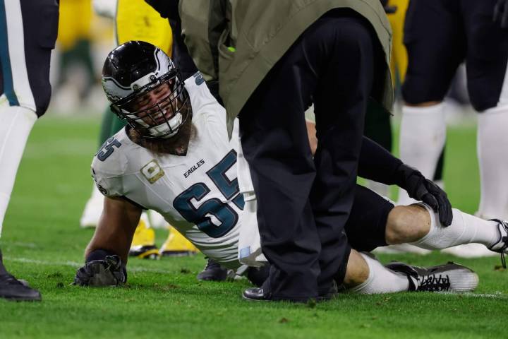 Eagles' All-Pro tackle Lane Johnson questionable to return vs. Packers with ankle injury