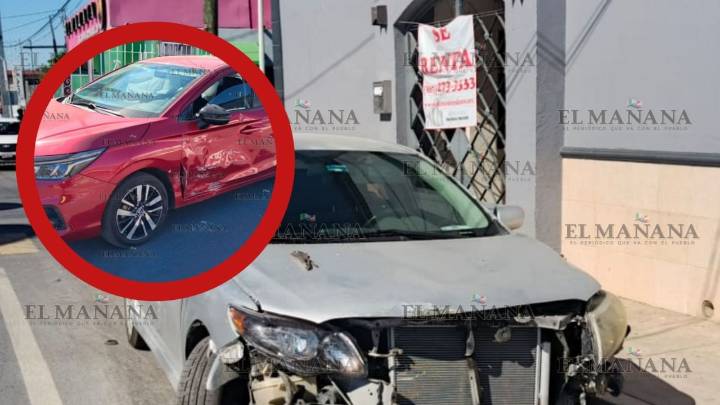 Abuelito se pasa el rojo y causa espectacular accidente en Nuevo Laredo; iba viendo el celular