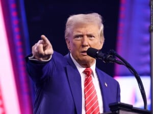 Trump says Democrats’ message to military is ‘seditious behavior’ punishable by death