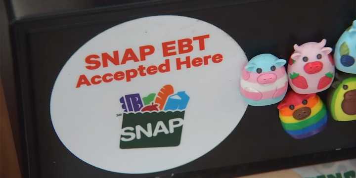 Oregon leaders say state will not take back SNAP benefits issued for November
