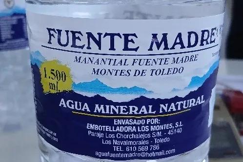 La AESAN alerta de la presencia de 'Pseudomonas aeruginosa' en un lote de agua mineral de la marca Fuente Madre