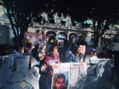 Madres buscadoras montan “Árbol de la Esperanza” para pedir pistas sobre sus desaparecidos