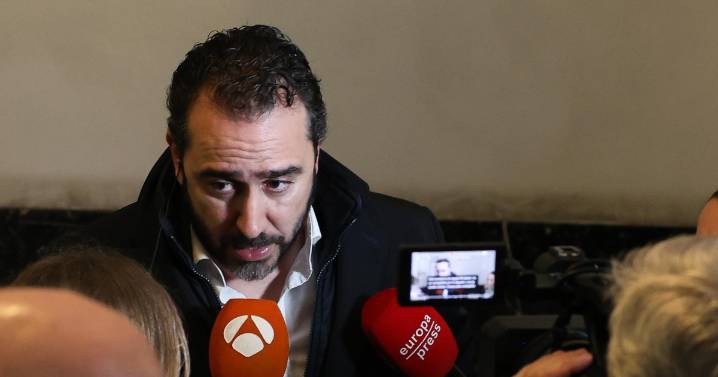 Una empresa de Aldama recibió un millón horas después del primer pedido de Canarias: «Víctor, descorcha la botella»