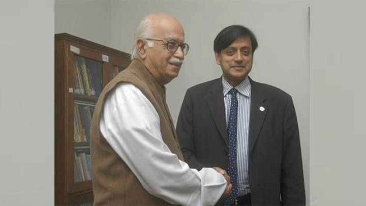 Just like Nehru cannot be judged only by China setback, reducing Advani’s career to one episode also unfair: Shashi Tharoor