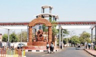 Demand to open gate 3 of Utkal University grows louder