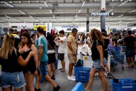 Inauguración especial. Cómo conseguir las gift cards de hasta $400.000 que regalará Decathlon Argentina