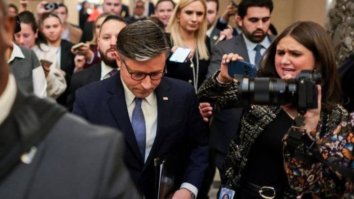 US Congress approves release of Epstein files