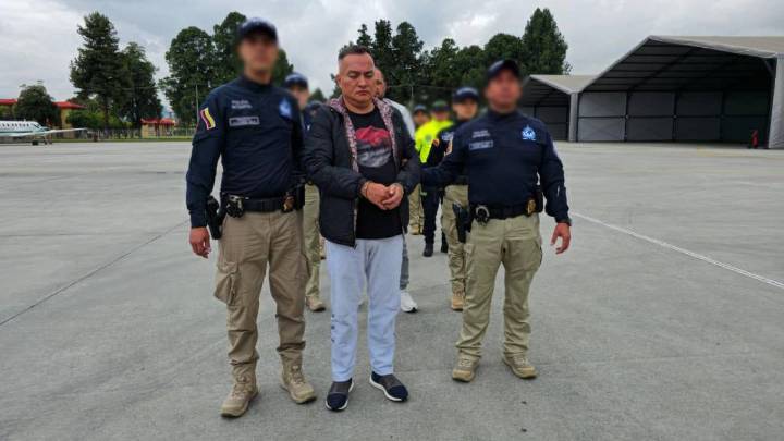 Extraditaron a Estados Unidos a nueve colombianos requeridos por narcotráfico; este es el perfil de cada uno
