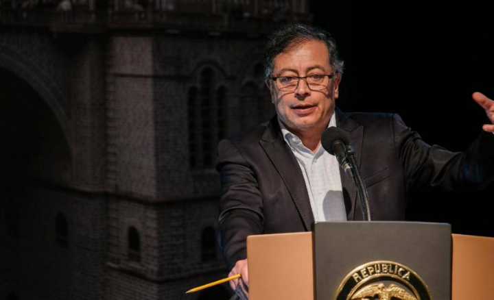 Gustavo Petro: una intervención militar en Venezuela desencadenaría crisis petrolera en Colombia