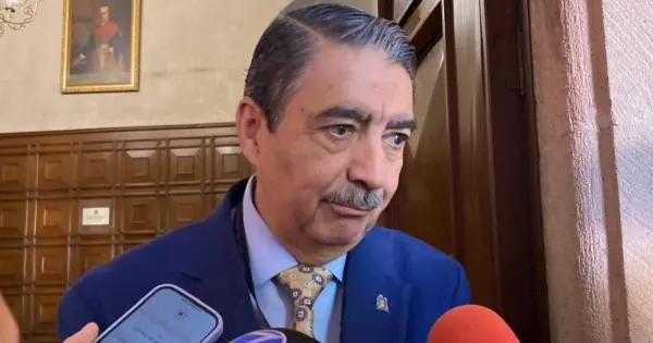 Zermeño abre diálogo con diputados, pero pide sede en la UASLP