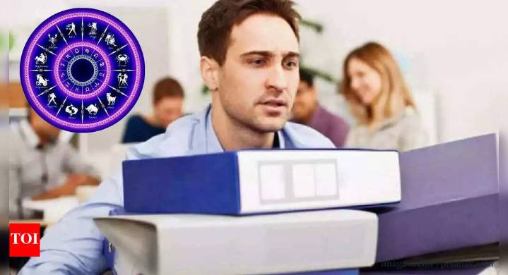 Daily Career Horoscope, November 3, 2025: Big career changes ahead, these zodiac signs will find success