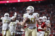Watch Pittsburgh vs. #16 Georgia Tech football tonight, free Streameast alternatives, start time, TV channel