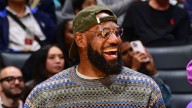 LeBron James (sciatica) returns to Lakers practice
