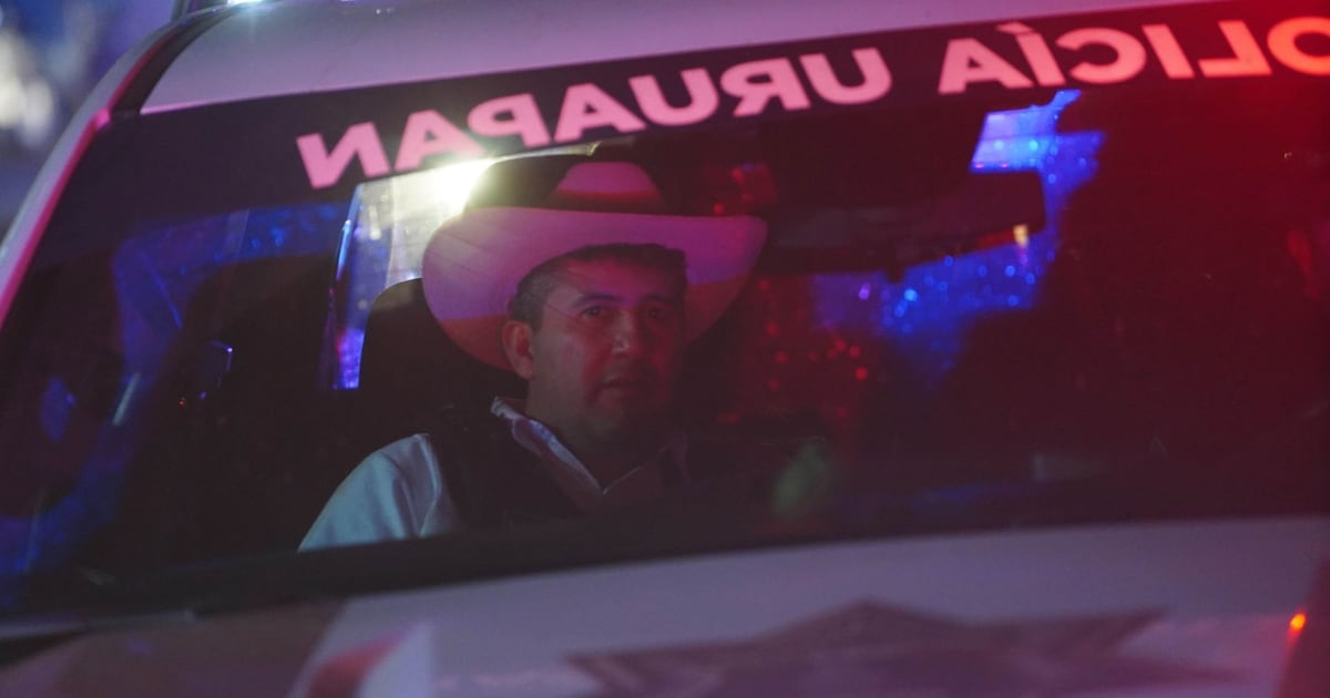 Buscan a jefe de seguridad de Carlos Manzo, tras asesinato del alcalde en Uruapan: Fiscalía de Michoacán