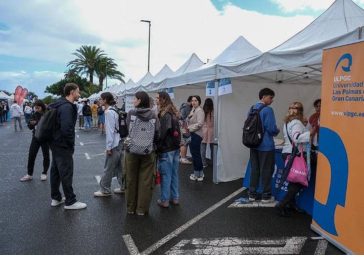 Las empresas desvelan qué perfiles buscan y qué oportunidades ofrecen en el Foro de Empleo de la ULPGC