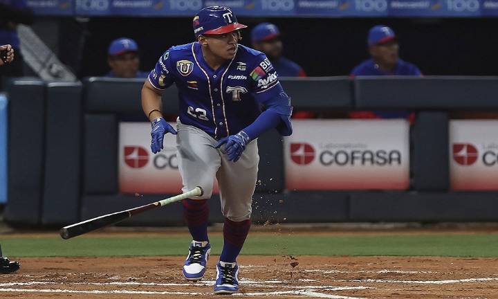 Jadher Areinamo es nombrado Jugador de la Semana en la LVBP