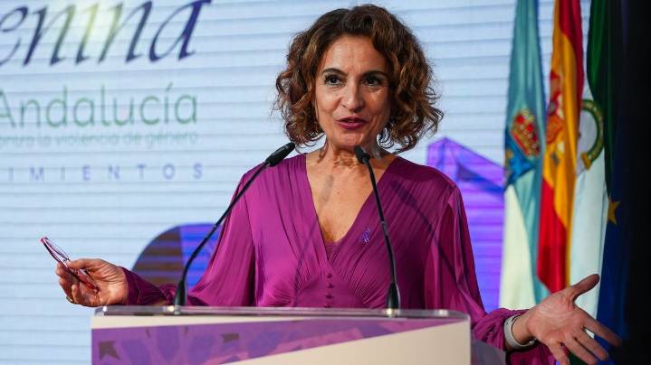 El Gobierno responde a Ábalos advirtiendo de que no se dejará «chantajear» por nadie