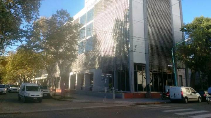 Imputan por femicidio a un vecino de una mujer asesinada con un cuchillo en Rafaela