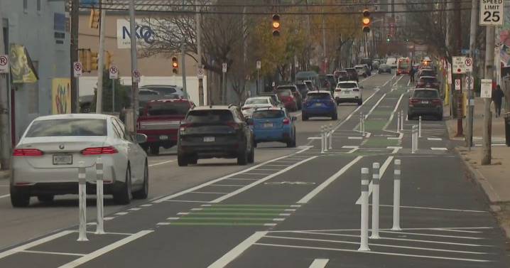 New Penn Avenue configuration causing confusion for drivers, Strip District business owners say