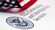 ATENCIÓN inmigrantes: USCIS revela los BENEFICIOS OCULTOS de presentar tus trámites en línea