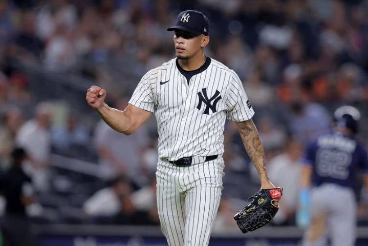 Yankees pick up option on Tim Hill, not Jonathan Loaisiga