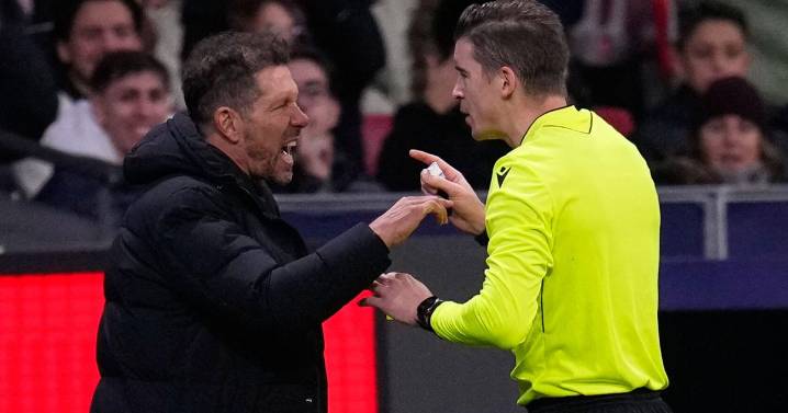 Atletico coach Simeone shows trademark emotions stopping Inter's winning run in Champions League