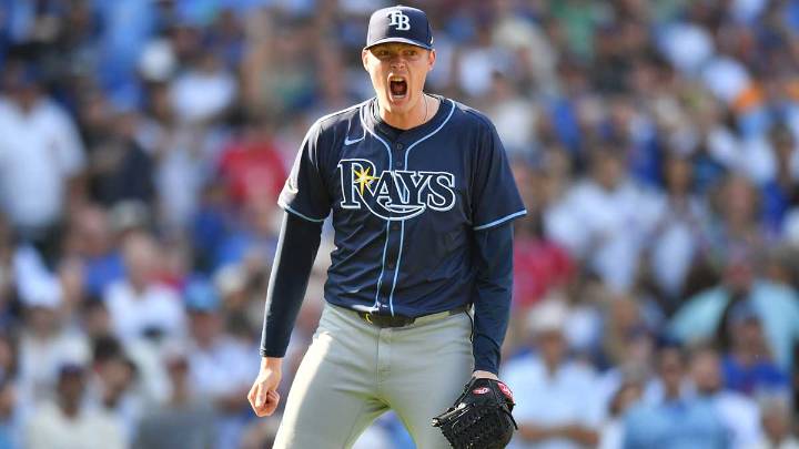 Rays let $11 million closer hit free agency