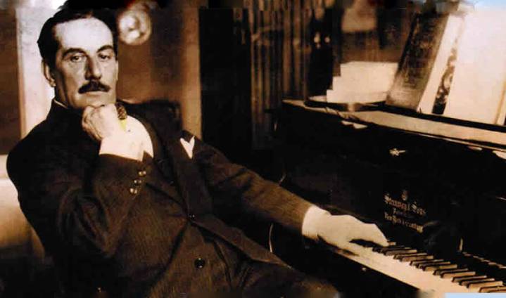 Efemérides del 29 de noviembre: Fallece Giacomo Puccini, compositor italiano