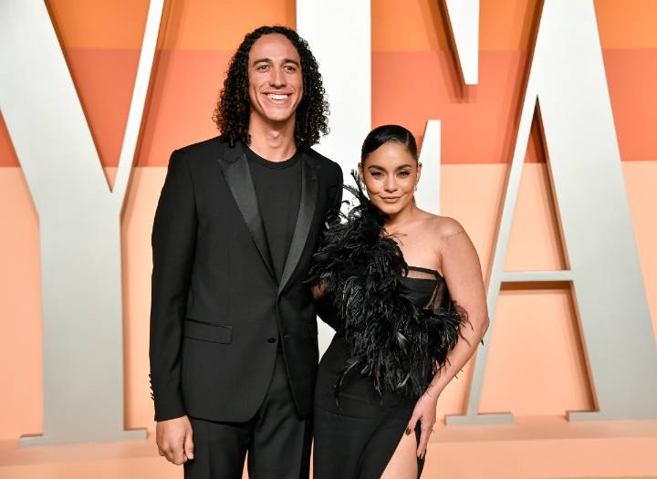 Vanessa Hudgens da a luz a su segundo hijo con Cole Tucker