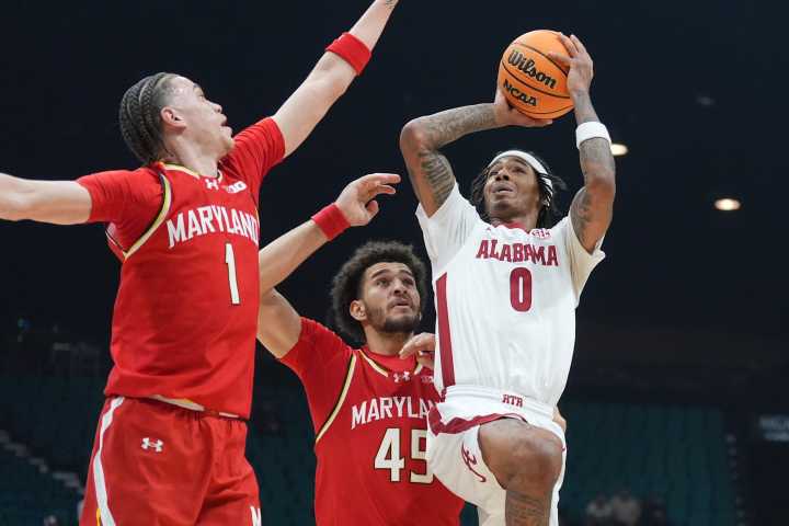 No. 8 Alabama races past Maryland 105-72 to close Players Era tournament